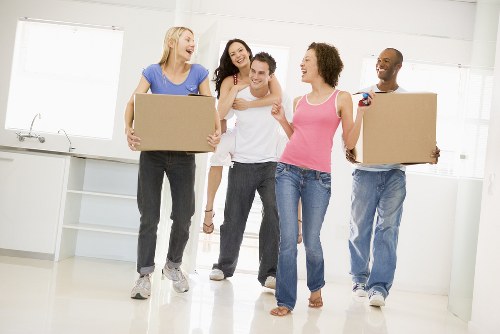 Local removal team planning a move in Richmond residential area