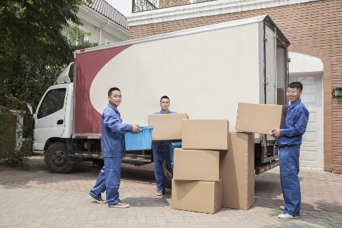 Careful packing and loading for a Richmond flat removal service