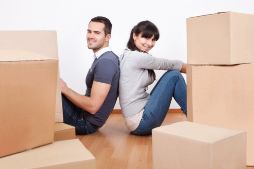 Professional moving service for flats and houses in Richmond