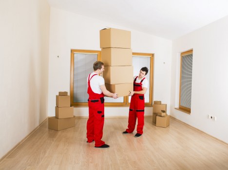 Careful moving service for flats and houses in Richmond